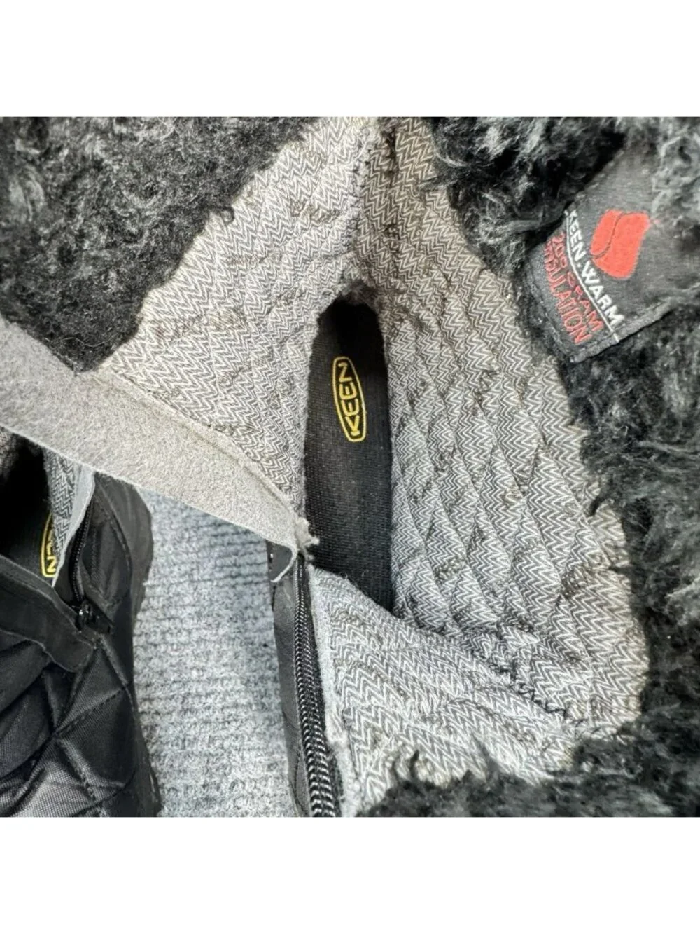Keen Dry Burlington Boots Womens 10 Black Insulated Snow Mid Calf Quilted Zip